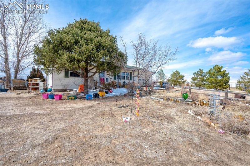 18615 Sage Crest Rd, Peyton, CO 80831