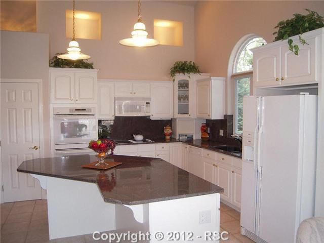 18665 Oceanside Ln, Monument, CO 80132