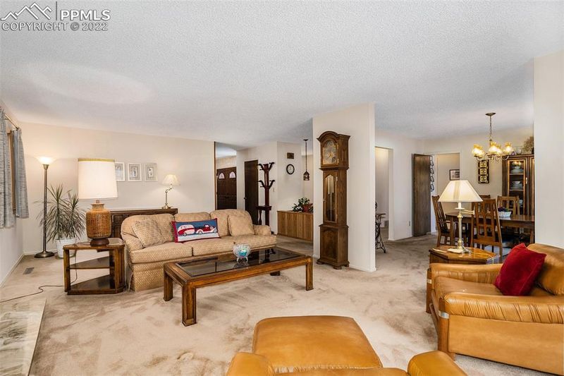 18710 Autumn Way, Monument, CO 80132