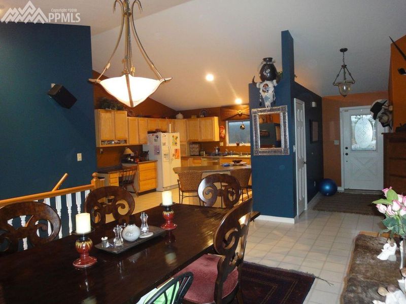 18710 N Kerry Run Rd, Colorado Springs, CO 80908