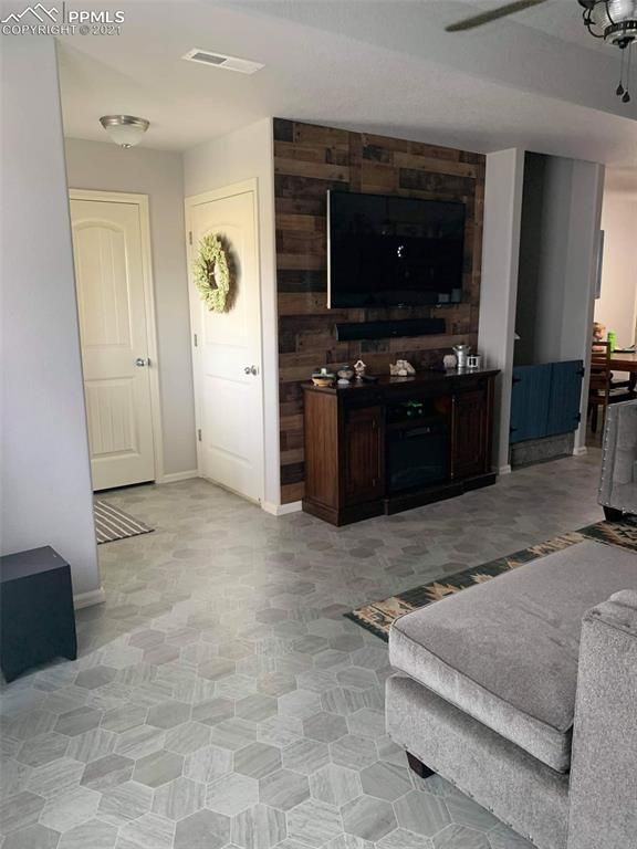 1876 Final View Al, Colorado Springs, CO 80910