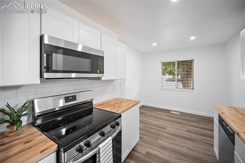 1879 Monterey Rd, Colorado Springs, CO 80910