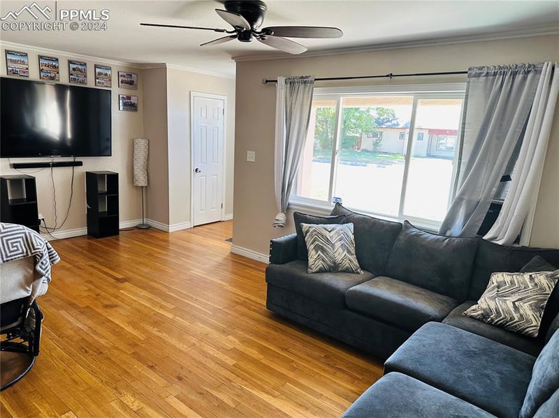 188 Norman Dr, Colorado Springs, CO 80911