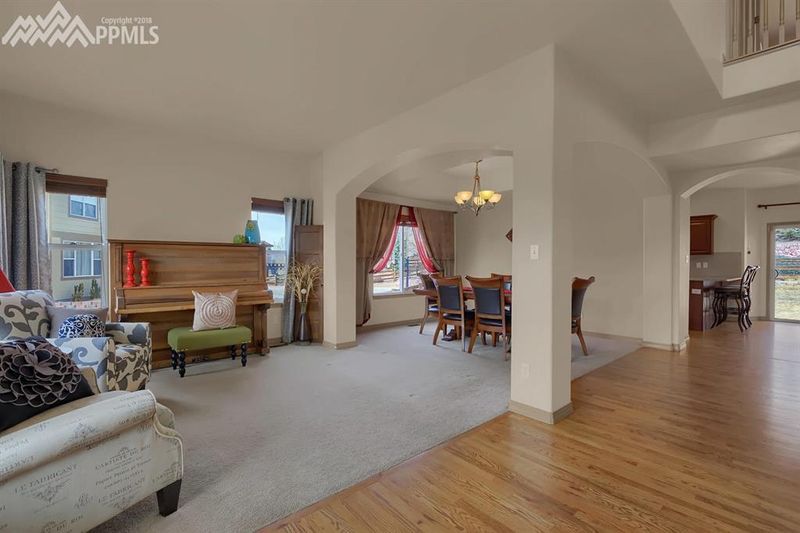 188 Walters Creek Dr, Monument, CO 80132