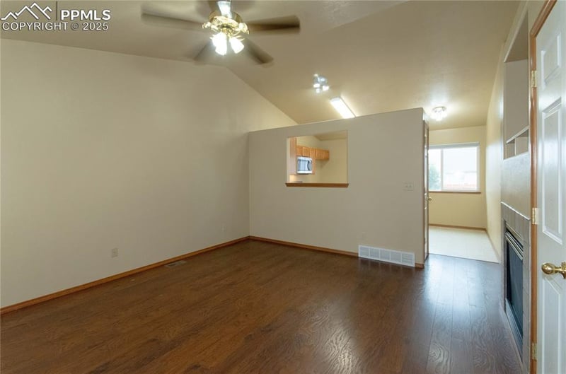 1882 Sage Grouse Ln, Colorado Springs, CO 80951