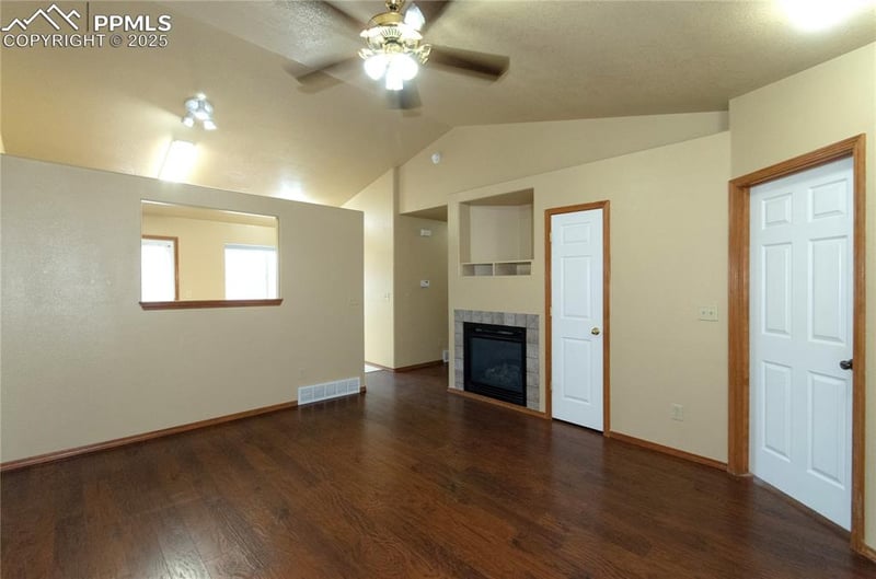 1882 Sage Grouse Ln, Colorado Springs, CO 80951