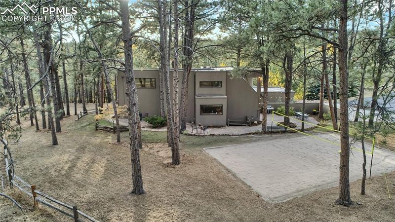 18845 St Andrews Dr, Monument, CO 80132