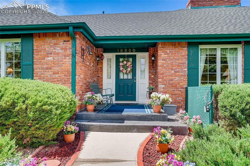 18850 St Andrews Dr, Monument, CO 80132