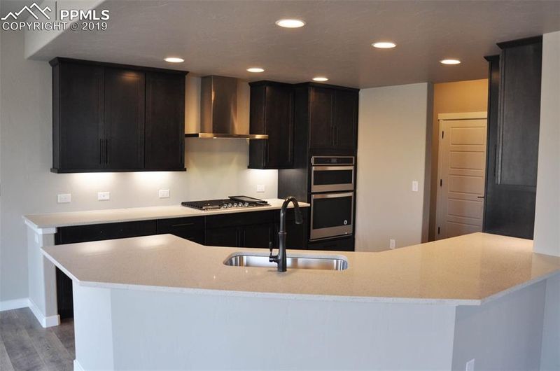 1890 Walnut Creek Ct, Colorado Springs, CO 80921