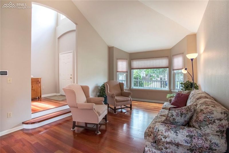 18937 E Saratoga Cir, Aurora, CO 80015