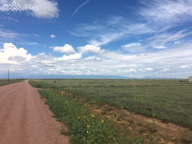 18960 Powers Rd, Colorado Springs, CO 80928