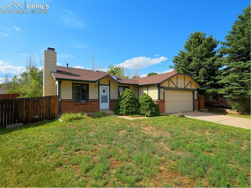 1898 W Whitehorn Dr, Colorado Springs, CO 80920