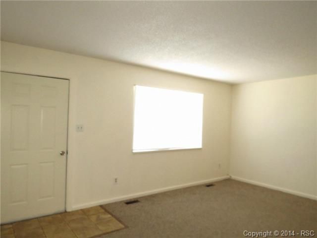 19 Macgregor Rd, Pueblo, CO 81001