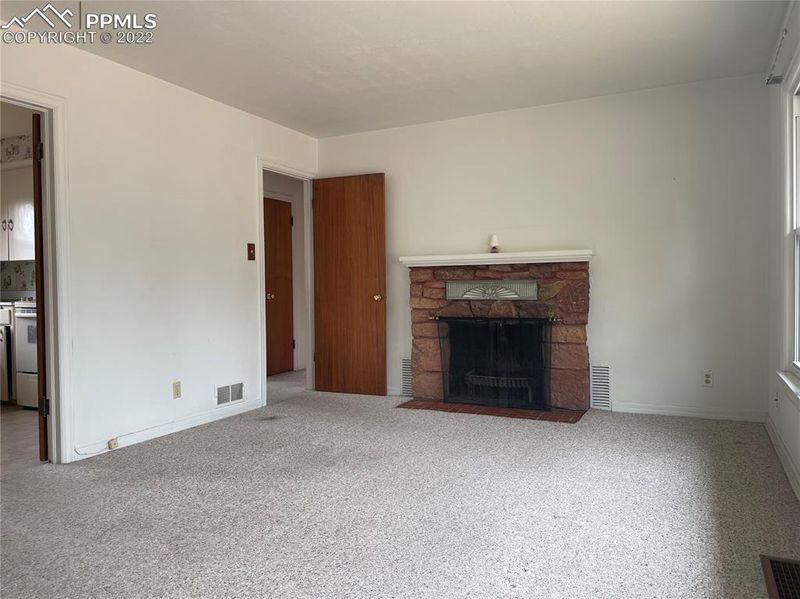 19 W Madison St, Colorado Springs, CO 80907