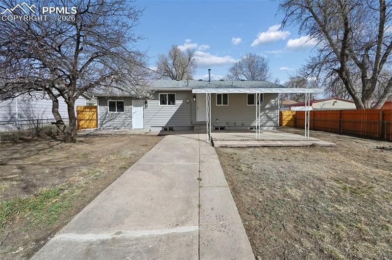 1901 Whitman Rd, Colorado Springs, CO 80910