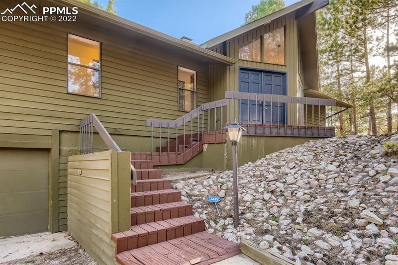 19010 Burnt Leaf Way, Monument, CO 80132