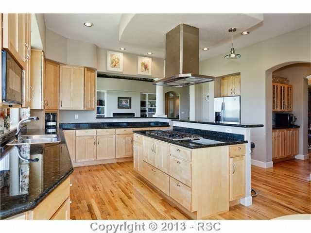 19010 Wing Tip Rd, Colorado Springs, CO 80908