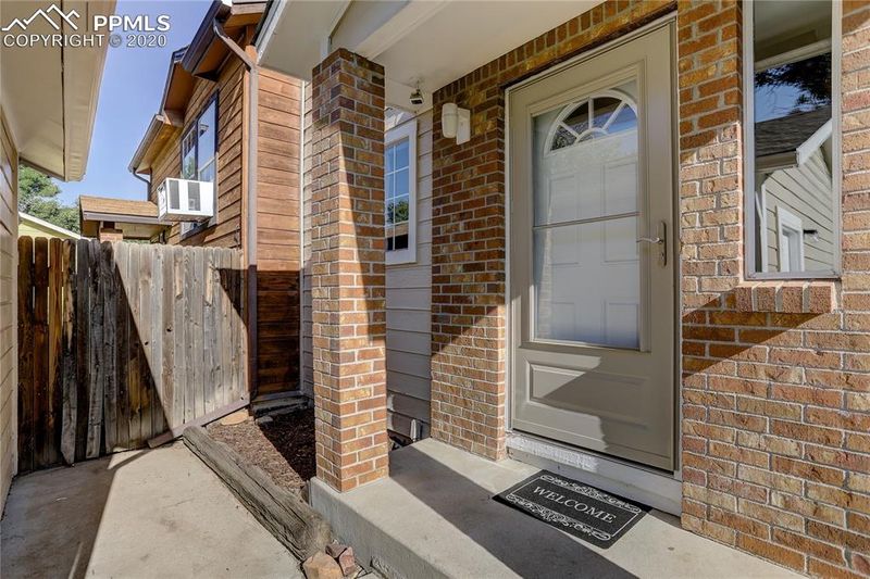 19015 E 16th Pl, Aurora, CO 80011