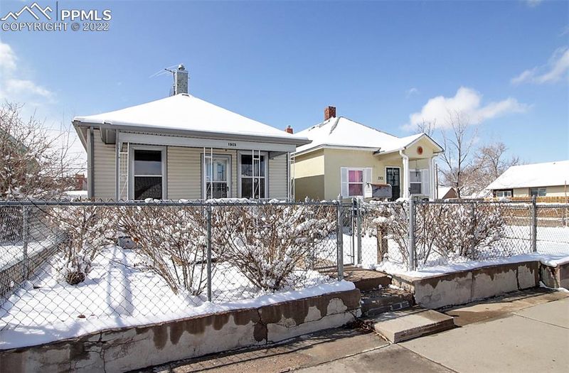 1903 Pine St, Pueblo, CO 81004