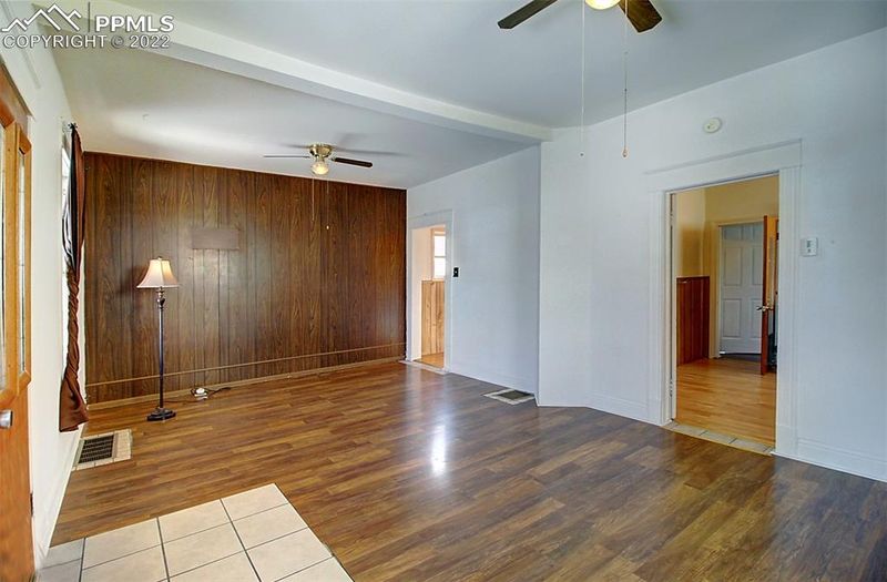 1903 Pine St, Pueblo, CO 81004