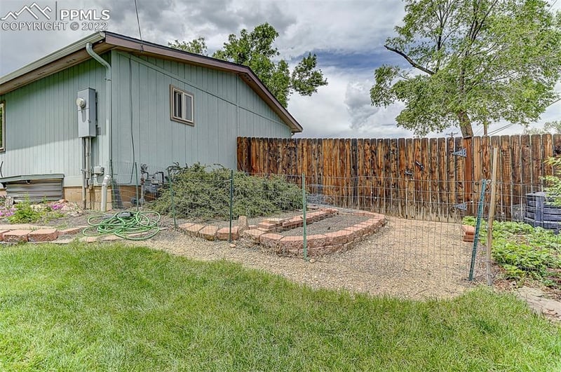 1903 Yampa St, Colorado Springs, CO 80904