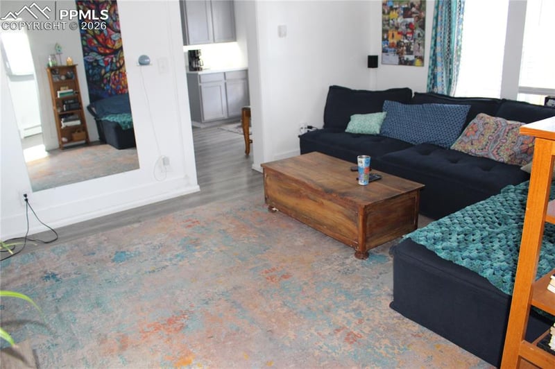 1904 Glenn St, Colorado Springs, CO 80904