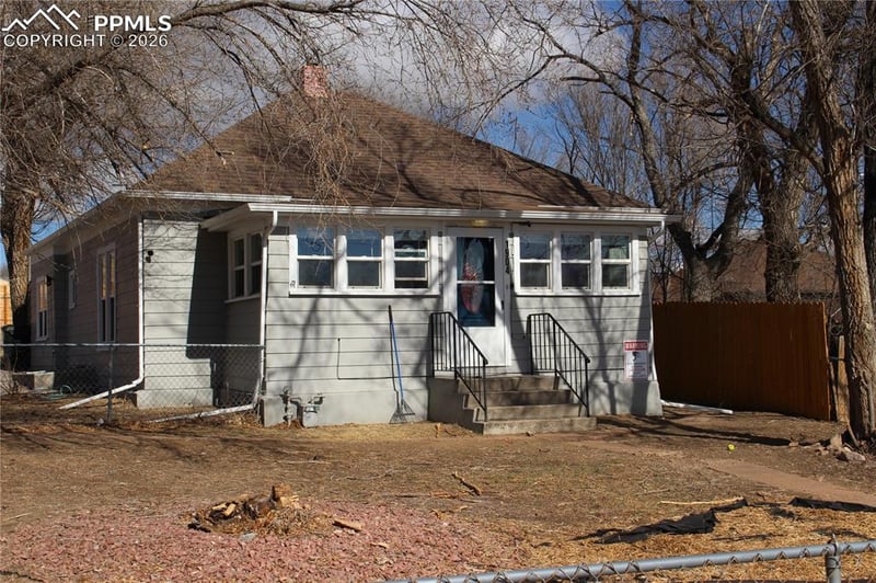 1904 Glenn St, Colorado Springs, CO 80904