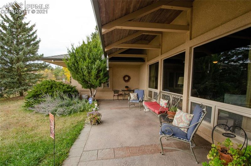 19065 Greenbrier Ln, Monument, CO 80132