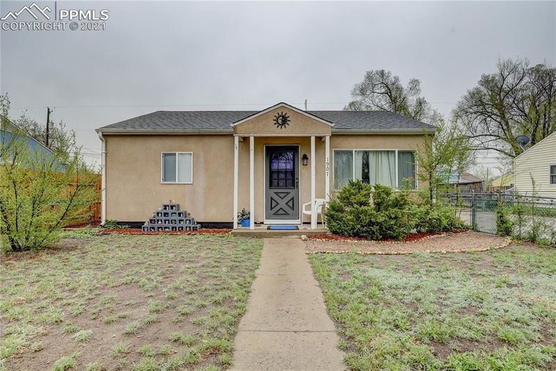 1907 S Cedar Ave, Colorado Springs, CO 80905