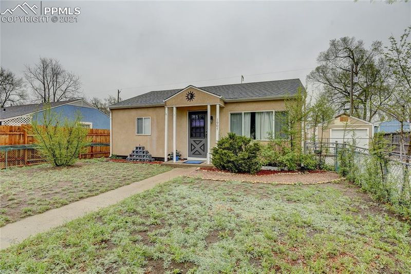1907 S Cedar Ave, Colorado Springs, CO 80905