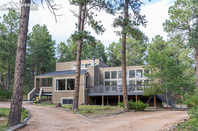 19075 Doewood Dr, Monument, CO 80132
