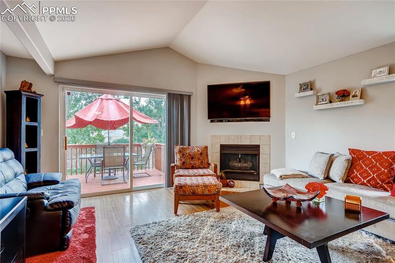 1908 S Carr St, Lakewood, CO 80227