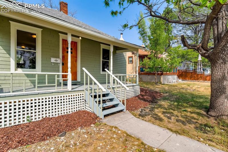 1908 N Chestnut St, Colorado Springs, CO 80906