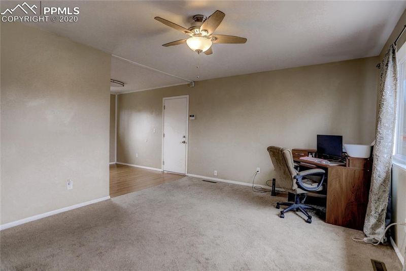 1909 Hampton South, Colorado Springs, CO 80906