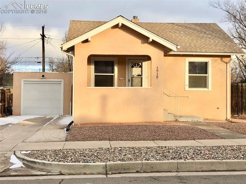 1910 Berkley Ave, Pueblo, CO 81004