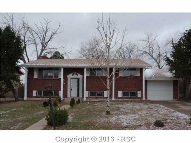 1910 Kodiak Dr, Colorado Springs, CO 80910