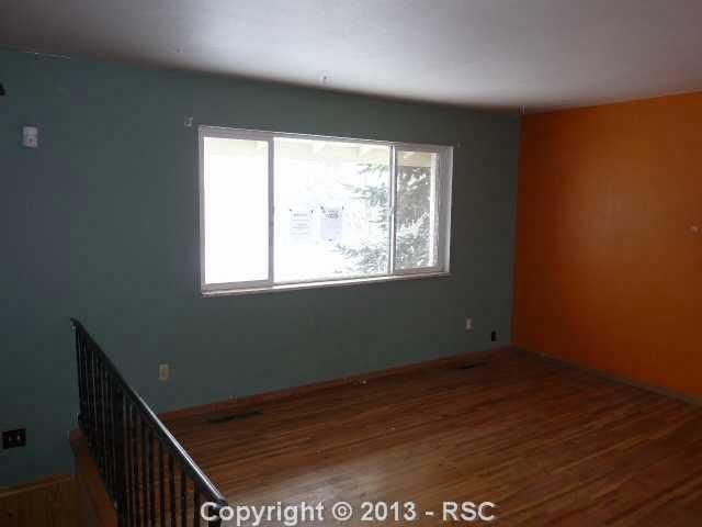 1910 Kodiak Dr, Colorado Springs, CO 80910