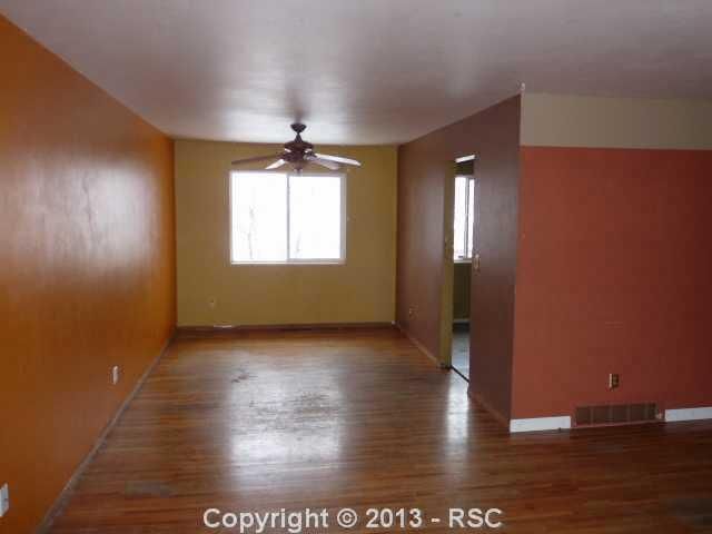 1910 Kodiak Dr, Colorado Springs, CO 80910