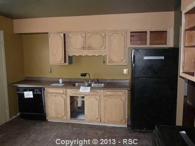 1910 Kodiak Dr, Colorado Springs, CO 80910