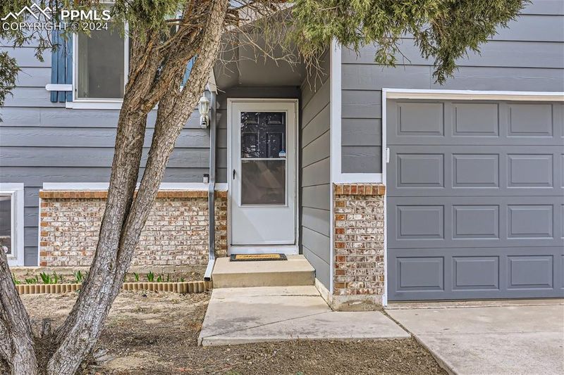 1910 Osprey Ct, Colorado Springs, CO 80916