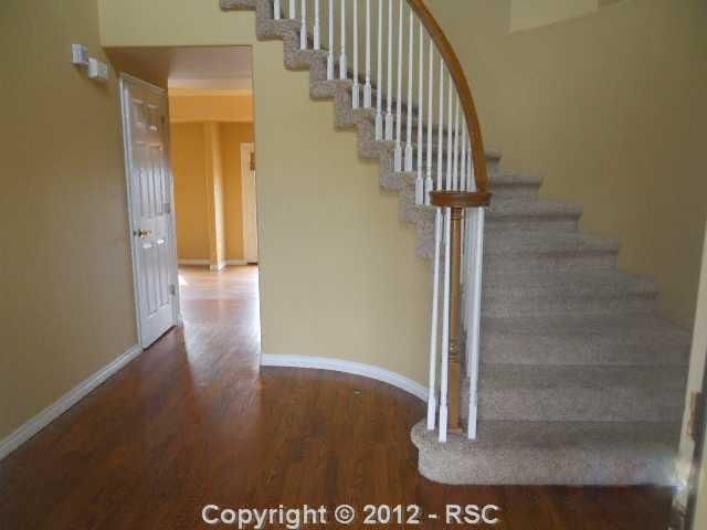 1911 Fieldcrest Dr, Colorado Springs, CO 80921