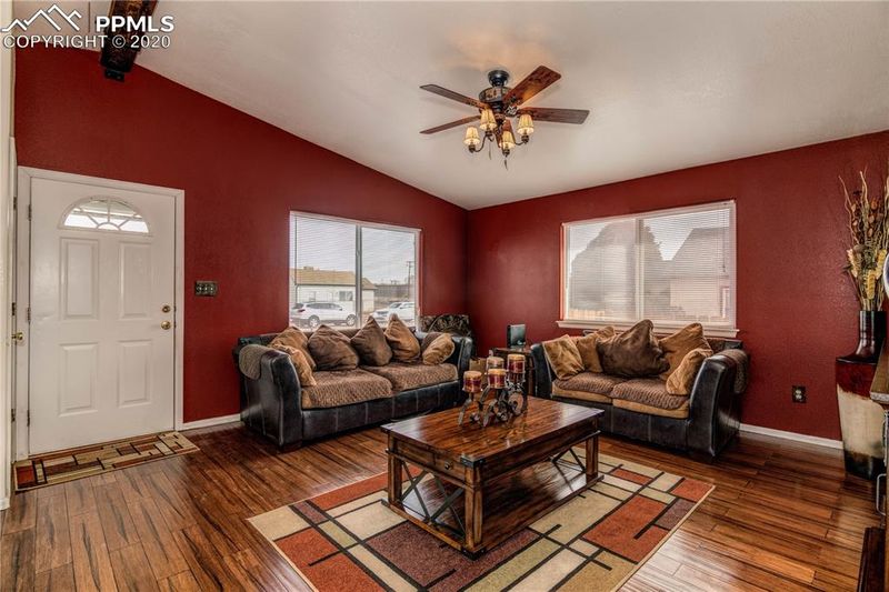 1912 W 21st St, Pueblo, CO 81003