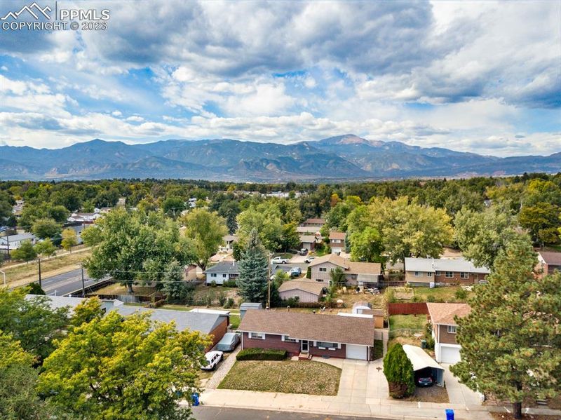1912 Snyder Ave, Colorado Springs, CO 80909