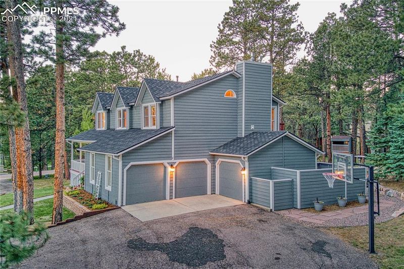 19120 Golden Arrow Cir, Monument, CO 80132
