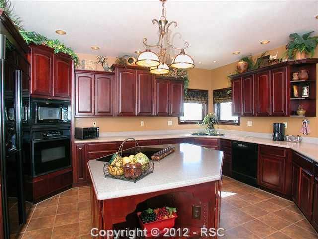 19130 Sixpenny Ln, Monument, CO 80132