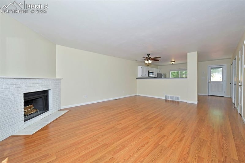 1914 Lanka Ln, Colorado Springs, CO 80915