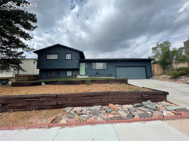 1914 Wooten Rd, Colorado Springs, CO 80915