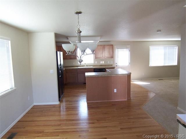 1915 Bucolo Ave, Colorado Springs, CO 80915