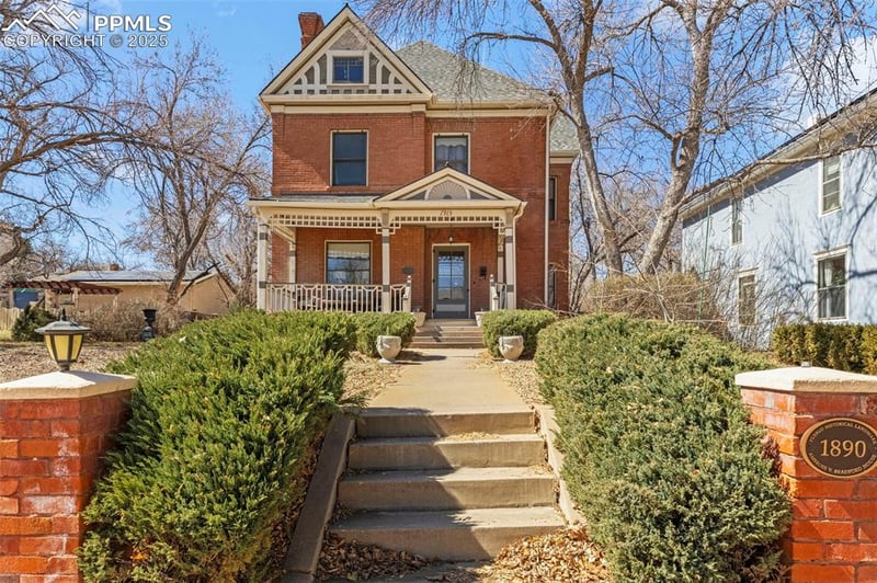1915 N Greenwood St, Pueblo, CO 81003