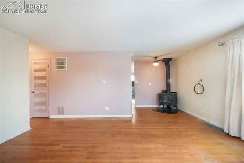1915 E Jackson St, Colorado Springs, CO 80909